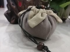 定制帆布袋时要选用的帆布厚度